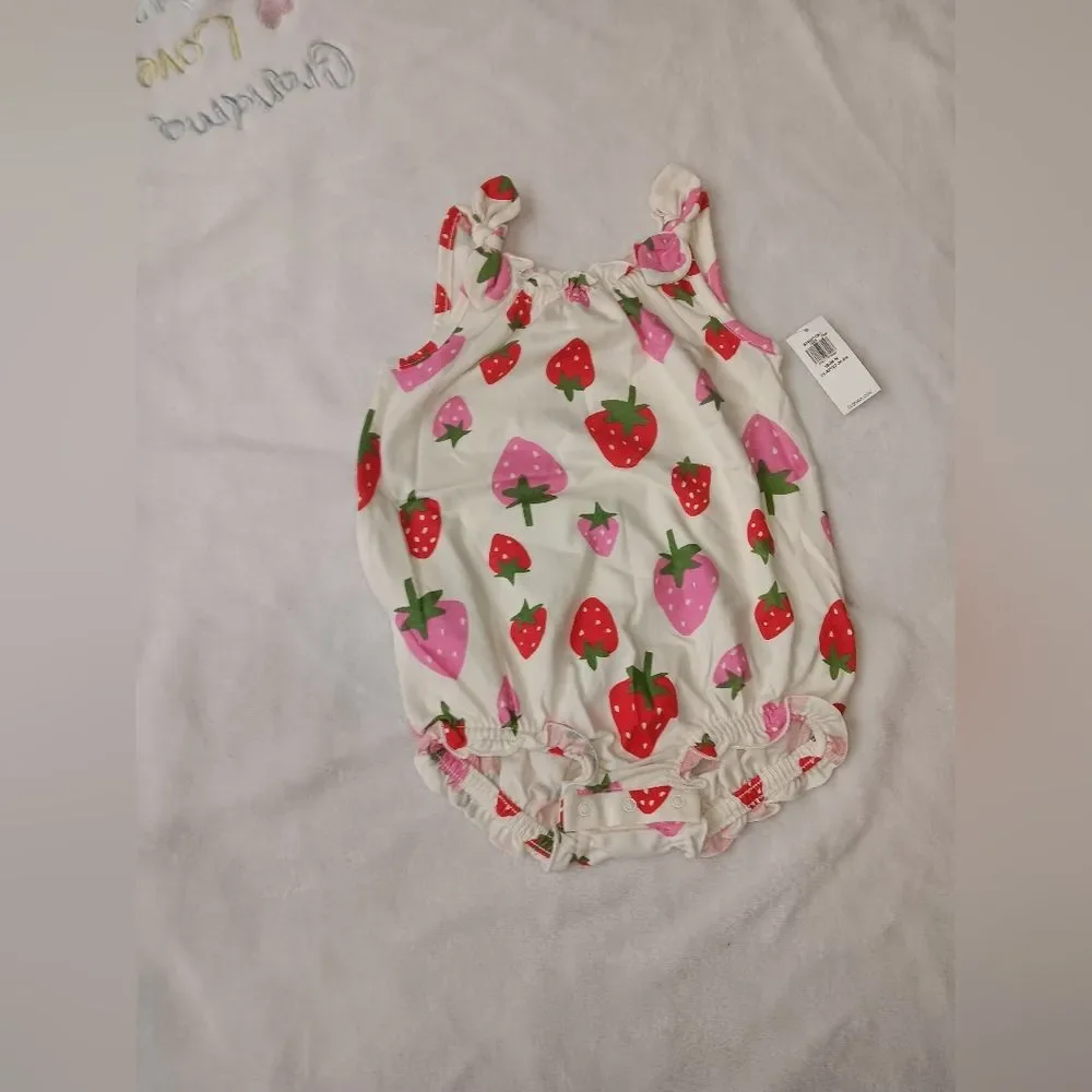 Old Navy Sleeveless One Piece Strawberry Print Baby Romper 18-24M NWT